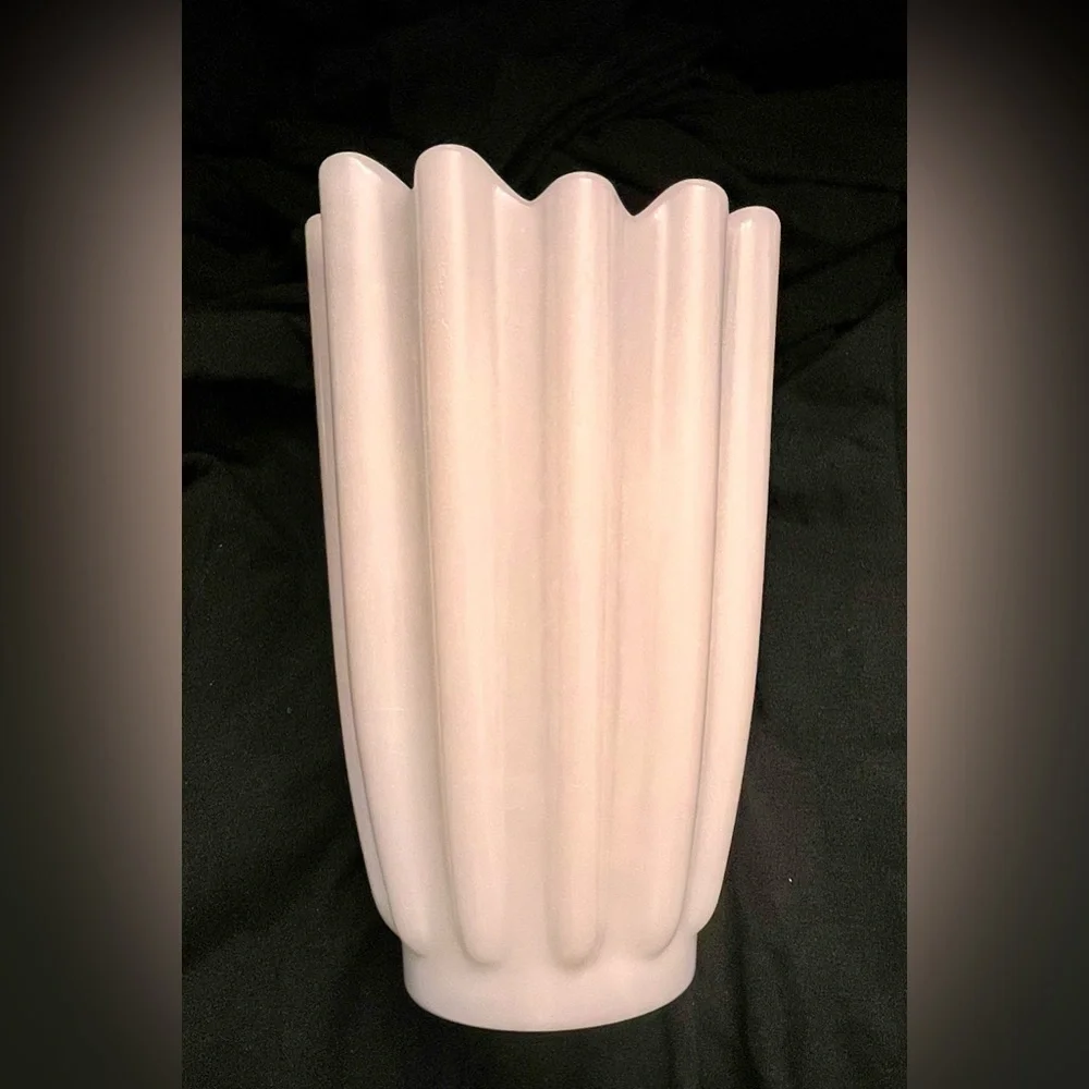 Fostoria Celestial Milk Glass Vase VTG MCM Asymmetric Ribbed 8